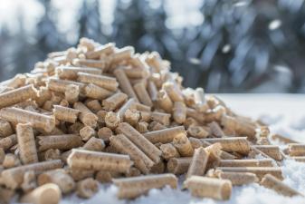 Les granul&eacute;s de bois en hiver : conseils pratiques