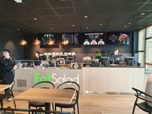 eat salad