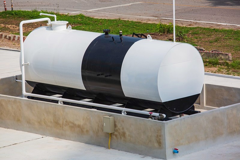 Stockage supercarburant bleu - Dyneff