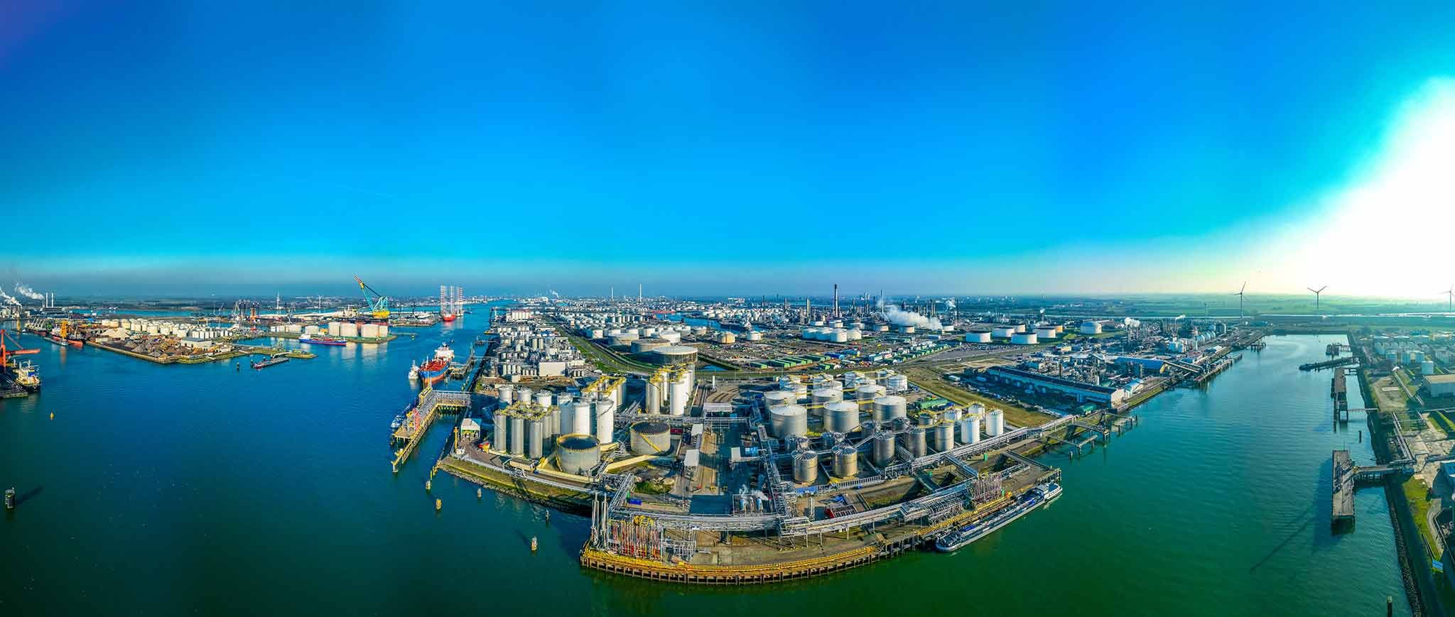 new header rubis terminal botlek media creators hq 29
